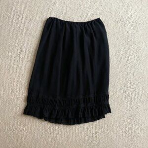 Max Studio 100% silk black knee-length skirt with ruffle details M